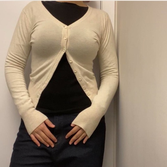 Cream cardigan - Picture 3 of 3